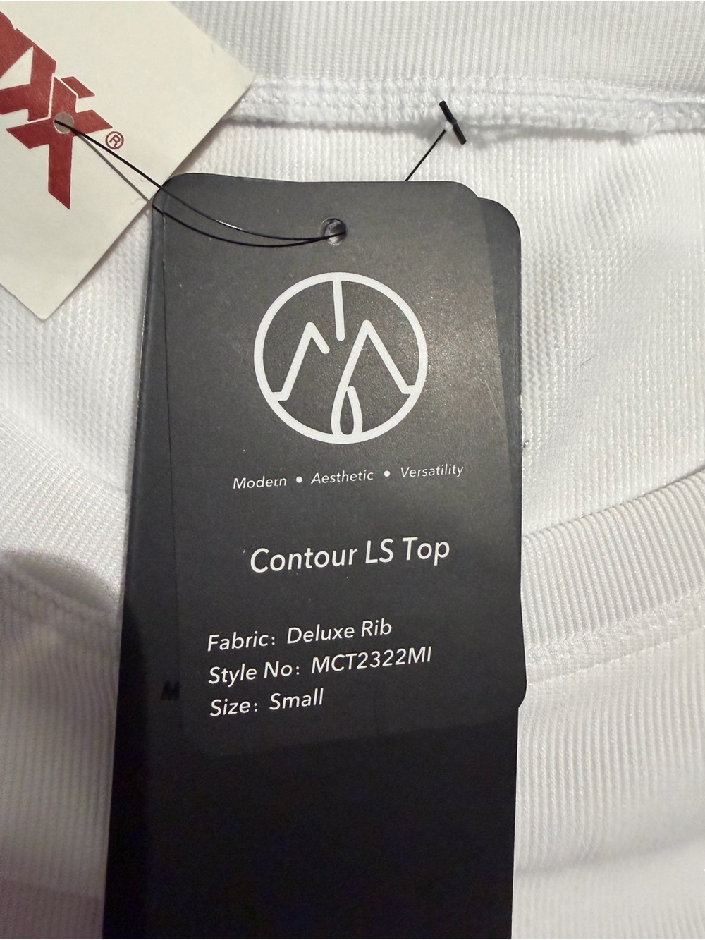 NWT Move Theology Women’s Small White Cropped Contour LS Athletic Top - Picture 4 of 5